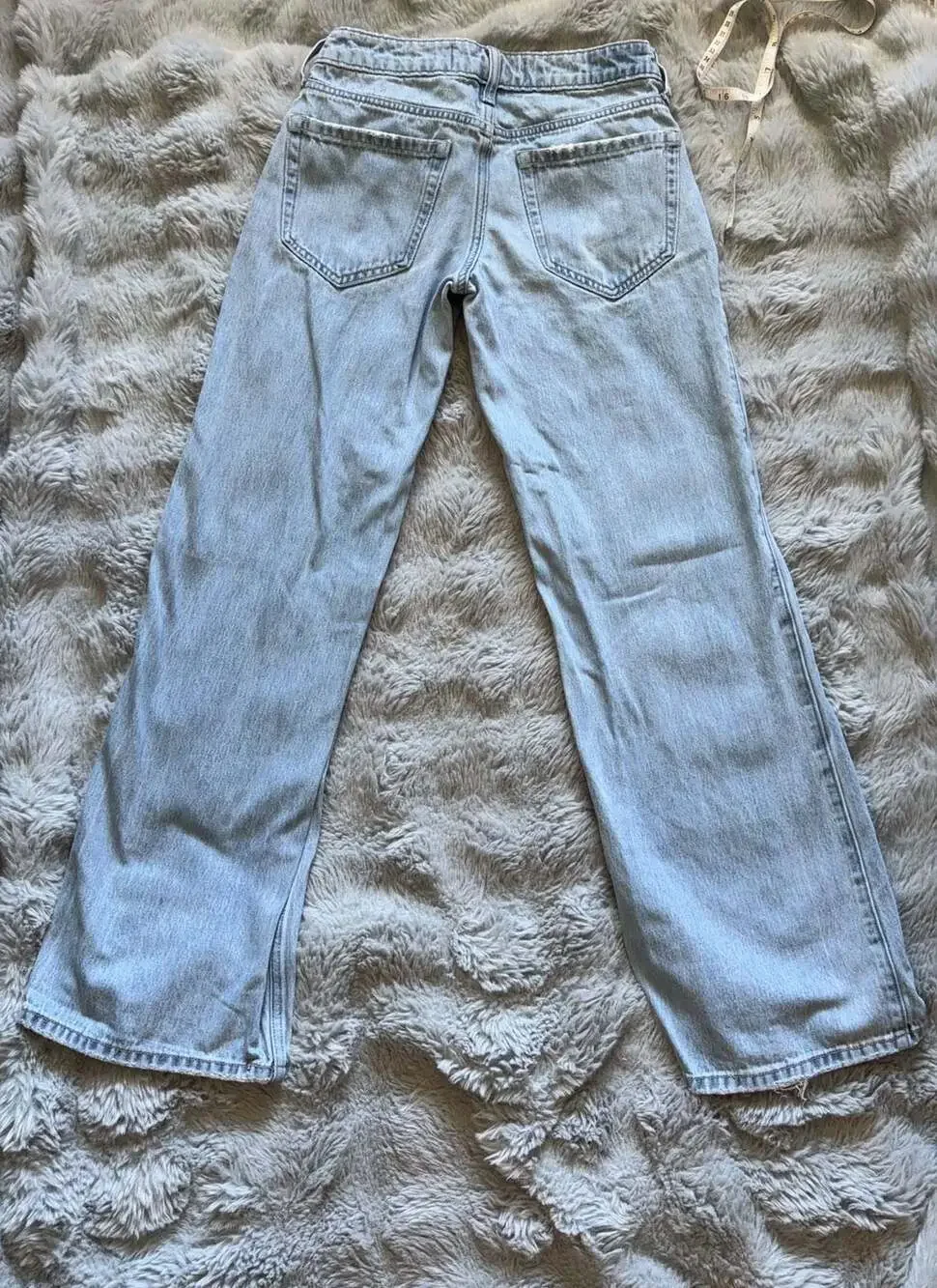 Y2K Style Hollister Low-Rise Baggy Light Wash Jeans - Picture 5 of 7